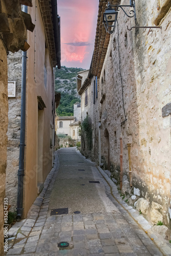 Fototapeta Naklejka Na Ścianę i Meble -  Saint-Guilhem-le-Desert in France, view of the village, typical street and houses
