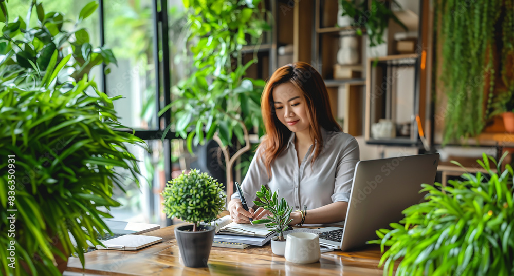 Working in a shady office allows us to work happily. and can help reduce stress during the day