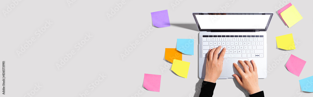 Laptop computer with many sticky notes - Flat lay Laptop computer with many sticky notes - Flat lay