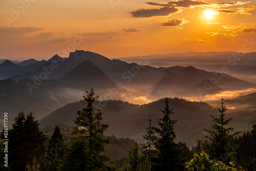 Fototapeta Naklejka Na Ścianę i Meble -  Pieniny , Tatry , Karpaty , góry 