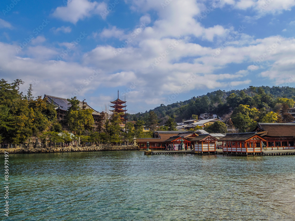 Obraz premium 【広島県】宮島の厳島神社