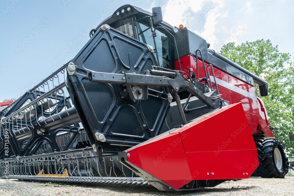 Combine harvester for harvesting wheat. Combine harvester for harvesting wheat.