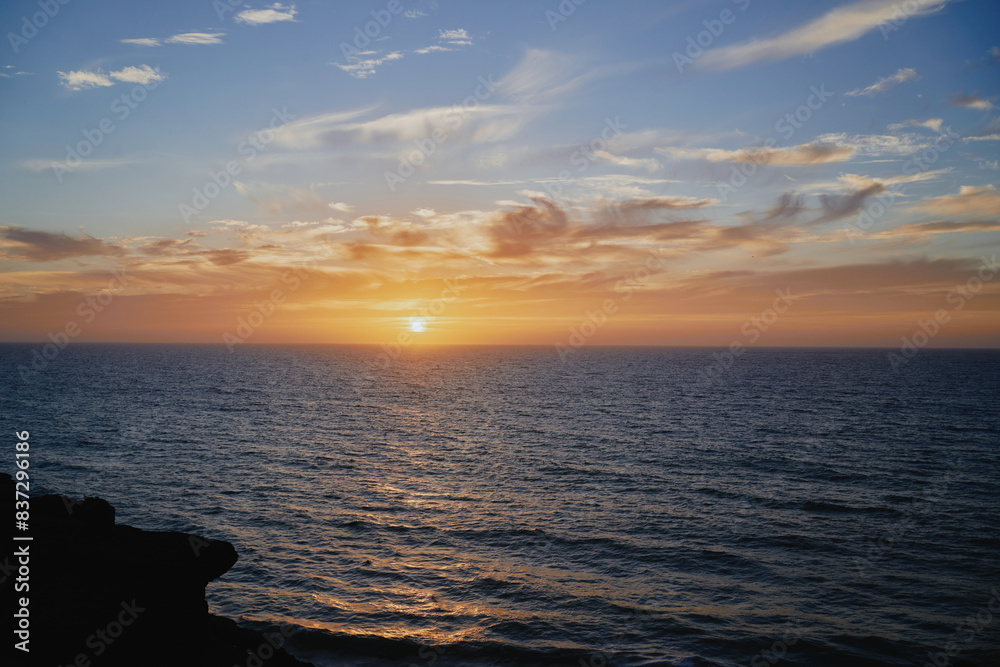 Fototapeta premium sunset over the ocean
