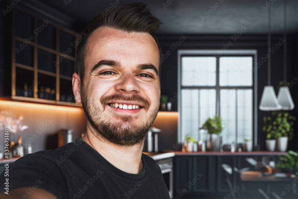 Obraz premium Confident Man Captures Authentic Selfie