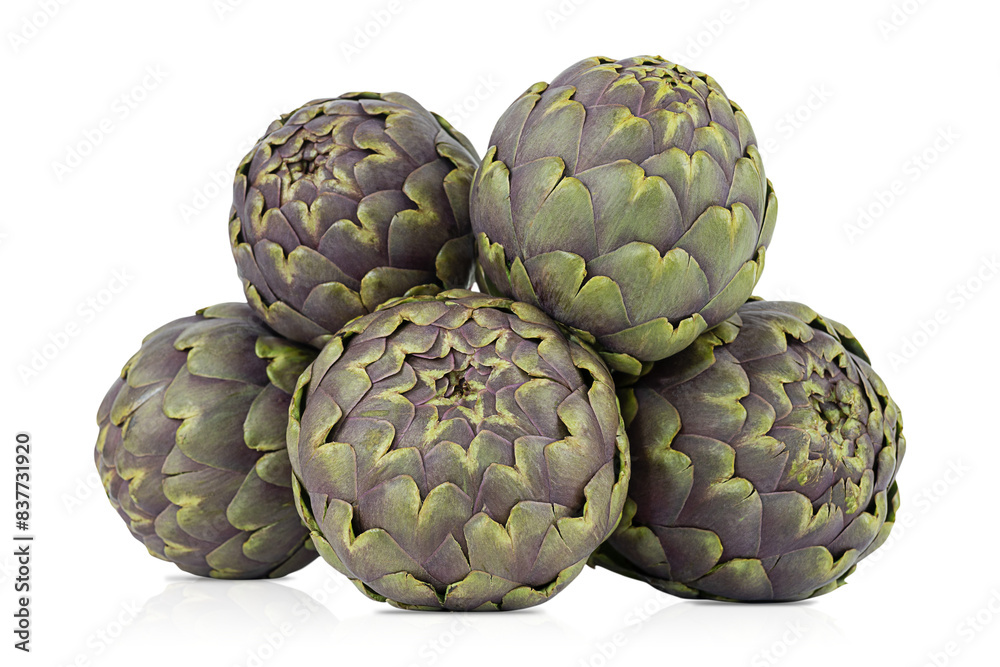Obraz premium Artichokes isolated on a transparent background.
