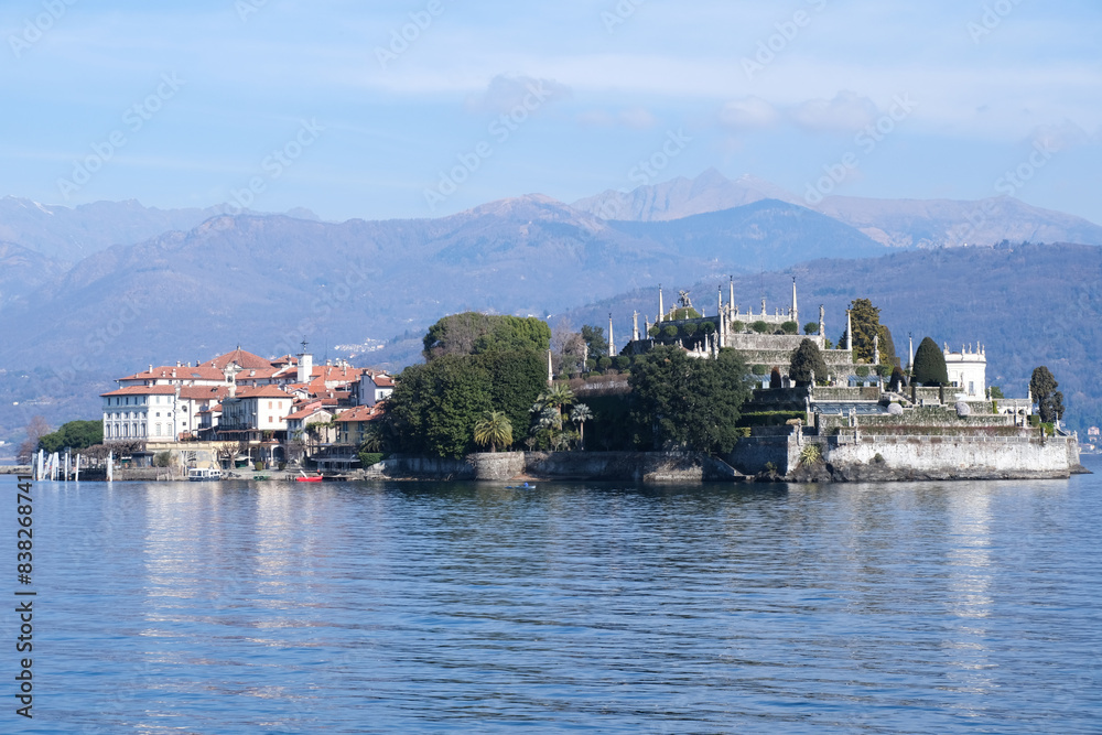 L'Isola Bella sul Lago Maggiore in territorio di Stresa, Verbano Cusio Ossola, Italia. L'Isola Bella sul Lago Maggiore in territorio di Stresa, Verbano Cusio Ossola, Italia.