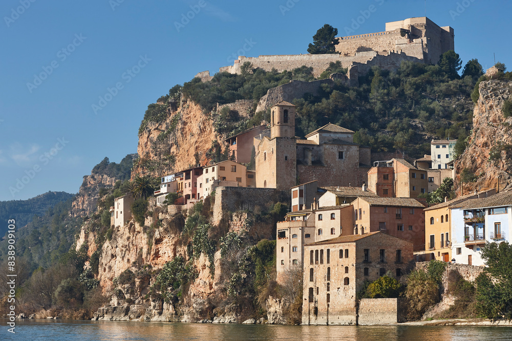 Obraz premium Historic village with medieval castle. Miravet, Tarragona. Catalunya, Spain
