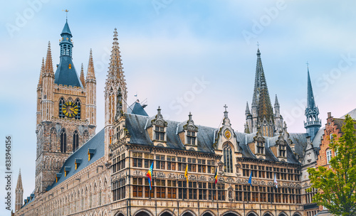 Konstfotografi Ypres, Belgium Cloth Hall and Belfry tower.