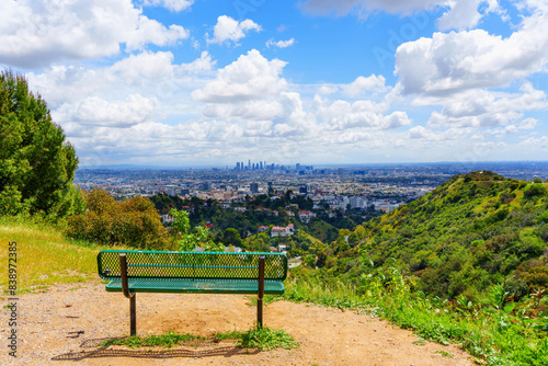 Bild auf Leinwand Runyon Canyon Trail Bench Overlooking Los Angeles