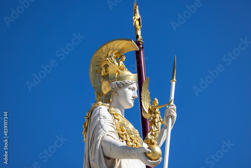 Obraz na płótnie Statue of Pallas Athena in front of Austrian Parliament Building, Vienna, Austria w salonie