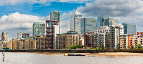 Photography Canary Wharf and skyline of Canada Square, London, United Kingdom