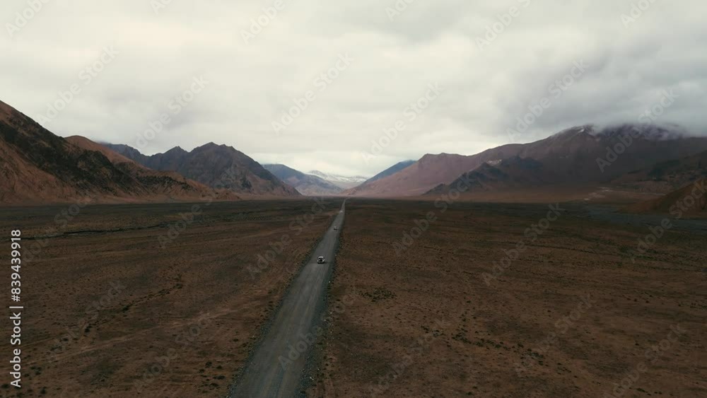 Off-road vehicle driving in Hoh Xil, no-man's land, deserted