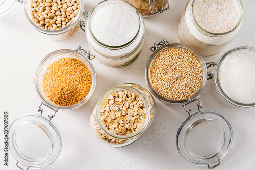 Cuadro en lienzo food storage, culinary and eating concept - close up of jars with different cere