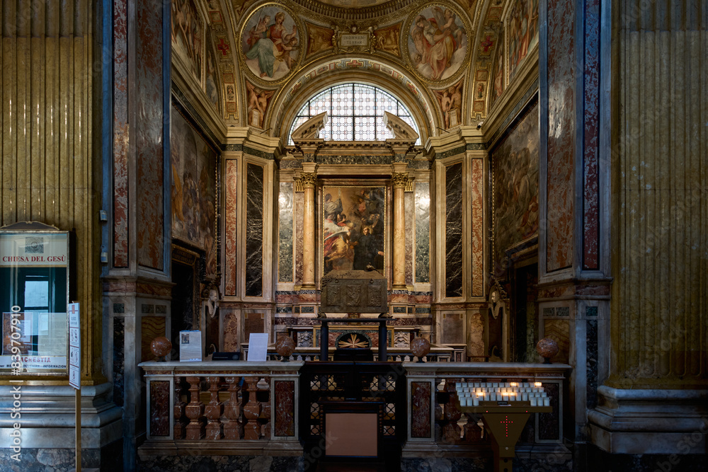 Cappella di Francesco Borgia, side chapel at Chiesa del Gesù, mannerist and baroque styled church in Rome, Italy Cappella di Francesco Borgia, side chapel at Chiesa del Gesù, mannerist and baroque styled church in Rome, Italy