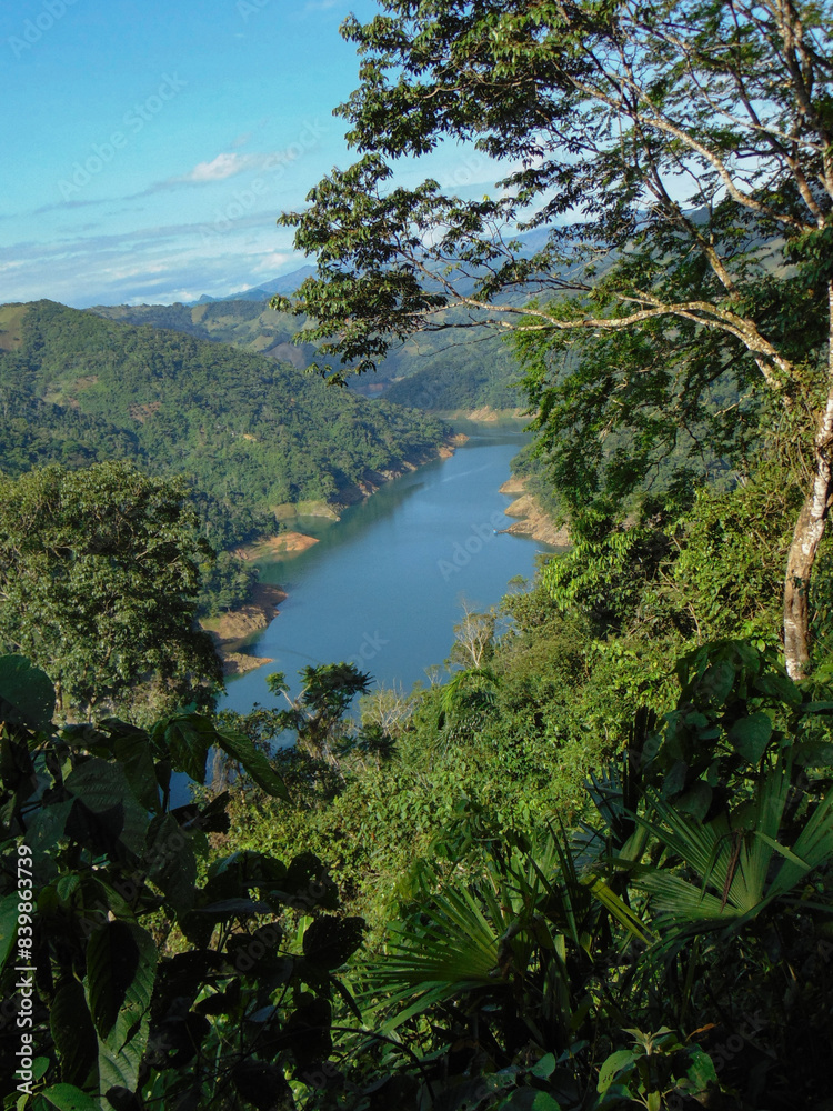 Obraz premium Amani Reservoir