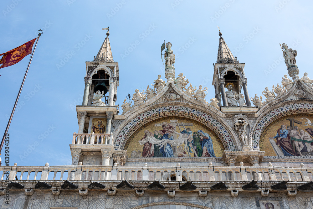 Fototapeta premium Details from exterior of San Marco basilica in Venice