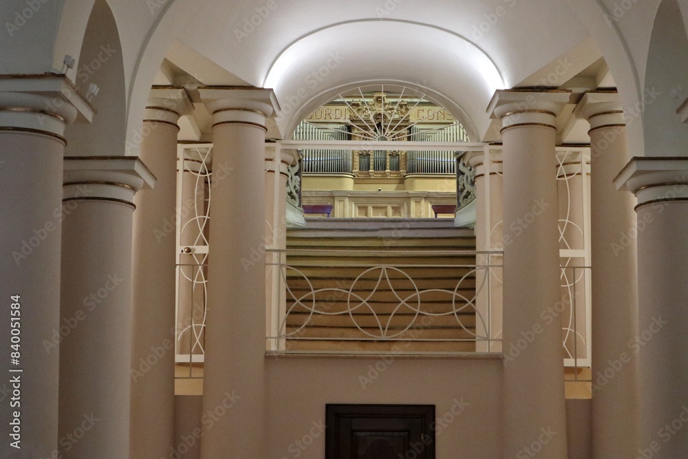 Vasto - Scorcio della Chiesa di Santa Maria Maggiore dalla cripta