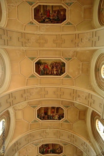 Obraz na płótnie Vasto - Dipinti di Andrea Marchesani sulla volta della Chiesa di Santa Maria Maggiore w salonie