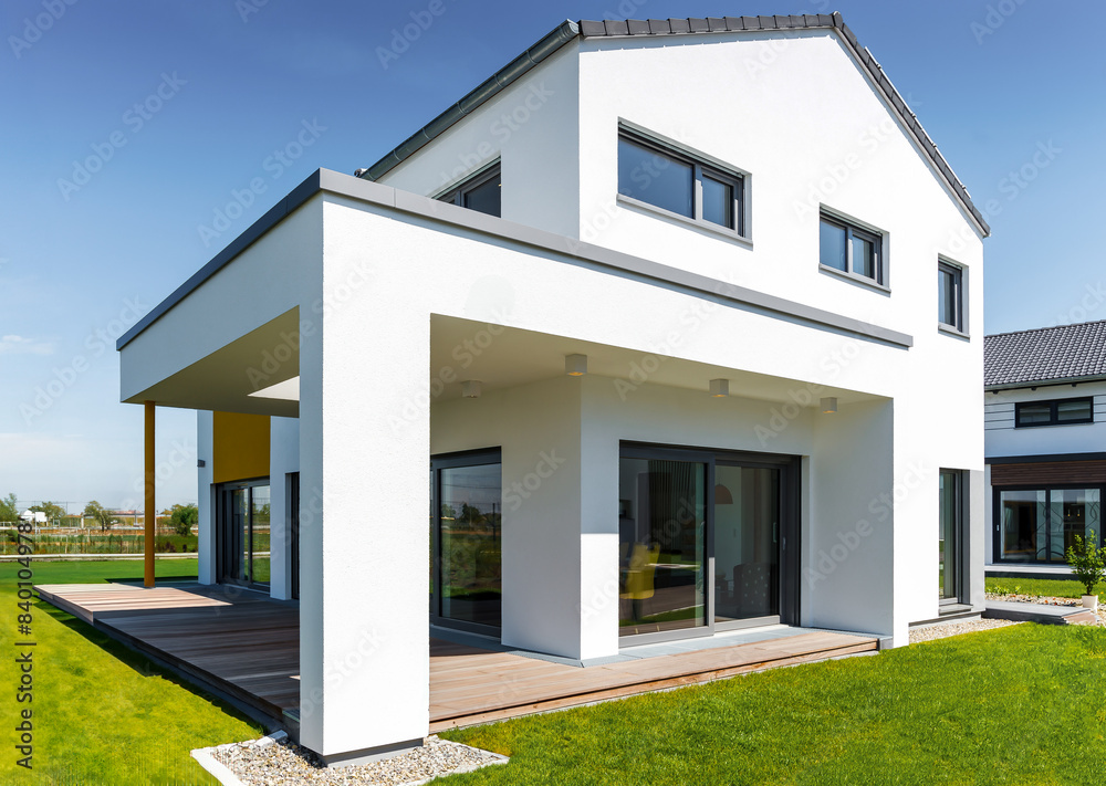 Weisses Einfamilienhaus Weisses Einfamilienhaus