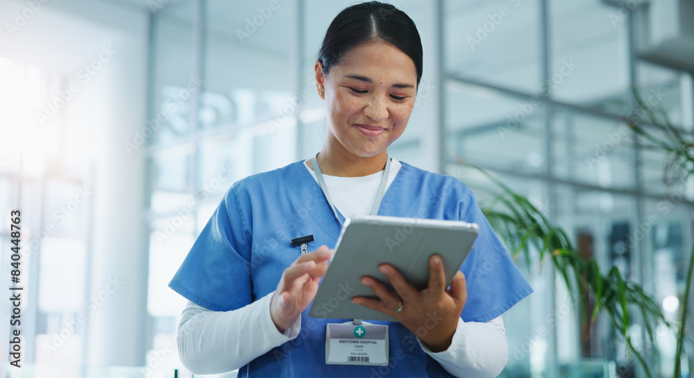 © peopleimages.com - Healthcare, woman or nurse with tablet for research, medical info or diagnosis results with smile. Hospital, female physician and digital for report, online consultation and good news with telehealth