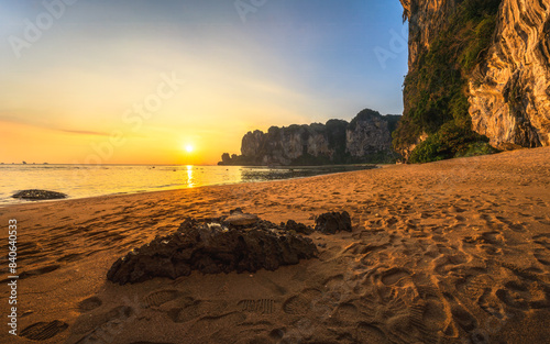 Obraz na płótnie sunset at tonsai beach on tropical island railay in krabi in thailand w salonie