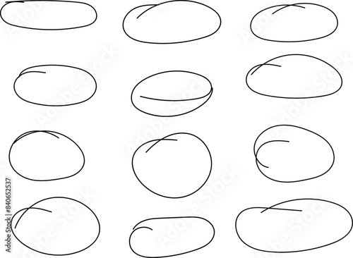 Hand drawn ovals and circles set. Ovals of different widths. Highlight circle frames. Ellipses in doodle style. Set of vector illustration .eps10.