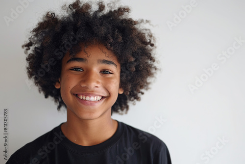 Portrait of smiling teenager © hellozeto studio