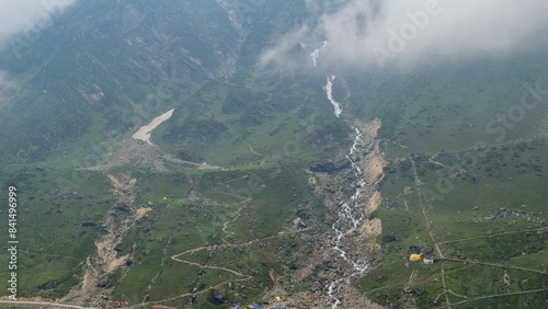 Canvas Print Char Dham (Kedarnath, Badrinath, Gangotri And Yamunotri )  Yatra Trekking Scenic