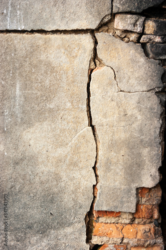 Cracks on the cement concrete wall