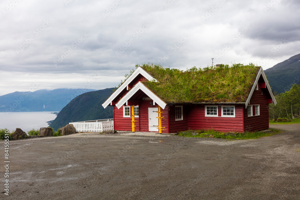 Fotografie Norway Kinsarvik on a cloudy summer day
