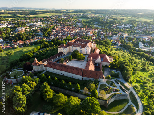 Drohnenfoto von der Stadt Ellwangen aus der Luft
