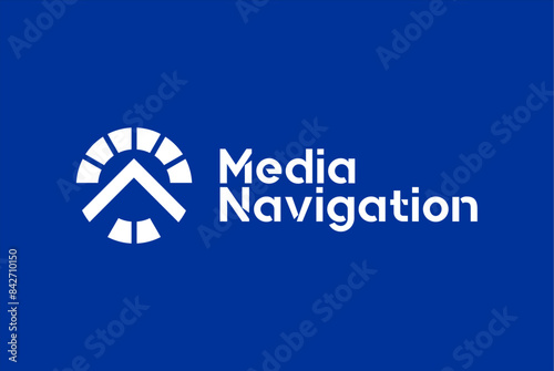 Media 360 virtual realty logo design template 