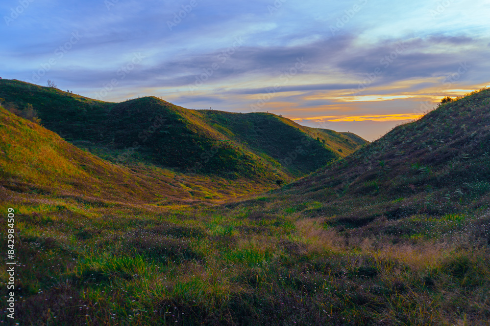 Obraz premium sunrise in the mountains