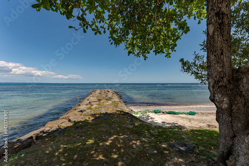Obraz na płótnie Meerblick auf die Karibik bei Capesterre-Belle-Eau auf Guadeloupe w salonie