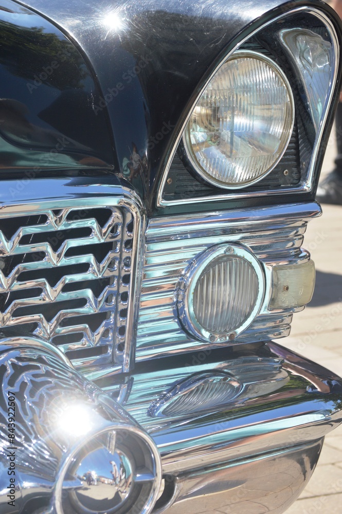 Fototapeta premium vintage car headlight