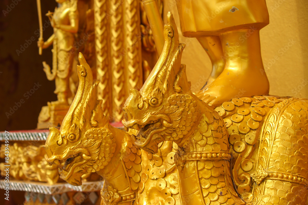 Obraz premium Naga statue in a temple in Thailand