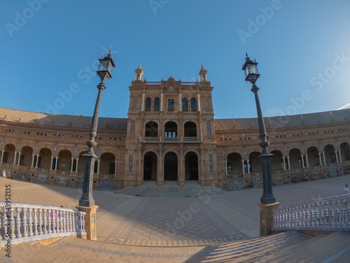 Obraz na płótnie Seville, Spain, September 11, 2021: The Spanish Steps in Seville or 'Plaza de España', where the main building of the Ibero-American Exhibition of 1929 was built. The square of Plaza de Espana. w salonie