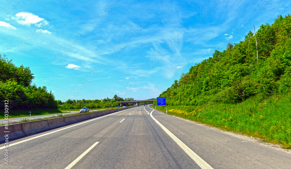 A7 vor Kreuz Feuchtwangen/Crailsheim (Richtung Würzburg) A7 vor Kreuz Feuchtwangen/Crailsheim (Richtung Würzburg)