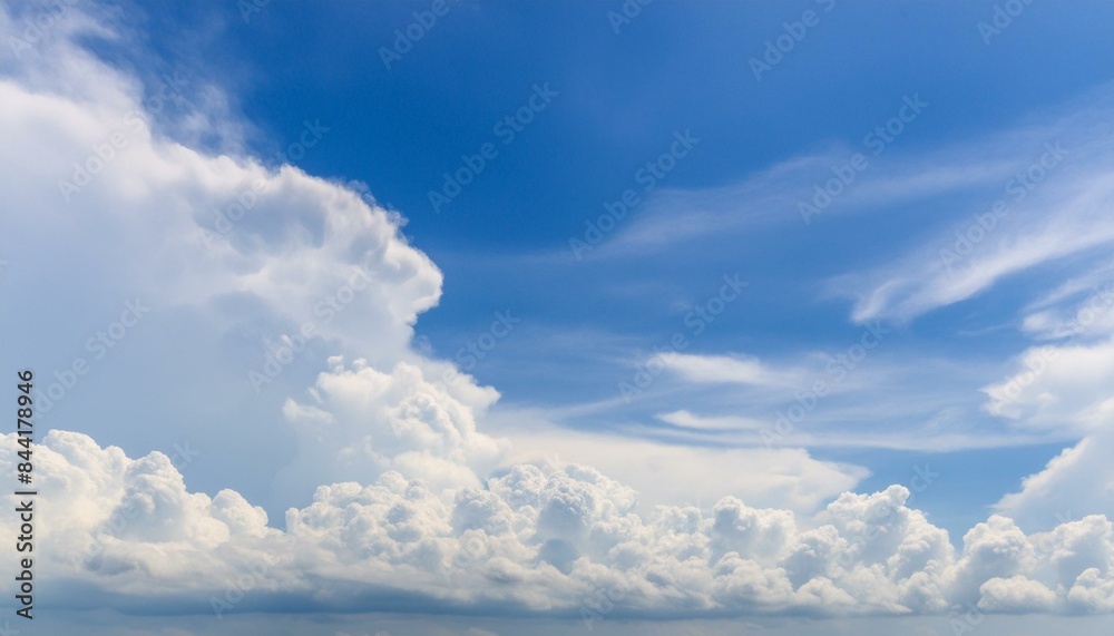 Fototapeta premium 夏のさわやかな青空３