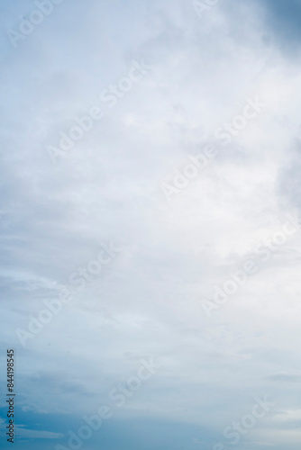 Cumulus clouds in the blue sky. © vuang