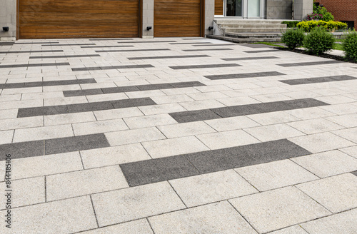 Obraz na płótnie Two tone driveway