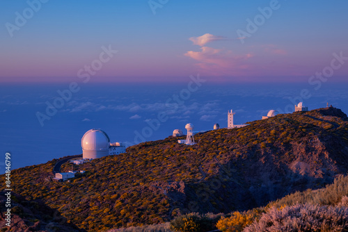 Atardecer desde el Roque de Los Muchachos en la isla de La Palma. photo