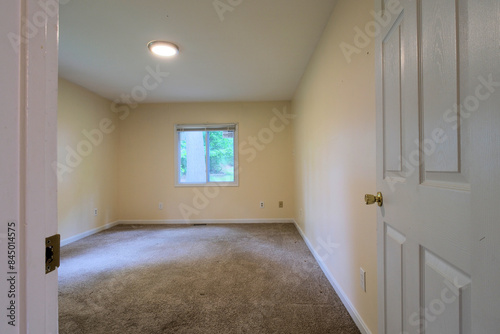 Empty home  empty rooms. Real estate photography home sale listing