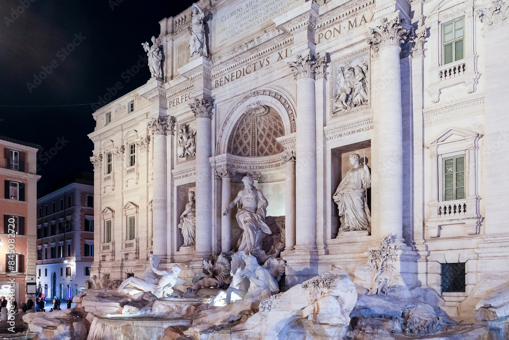 Φωτογραφία Detail of the Trevi Fountain, an 18th-century fountain in the Trevi district in
