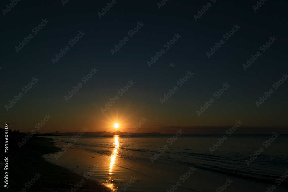 photographs of beautiful sunrises at the sea photographs of beautiful sunrises at the sea