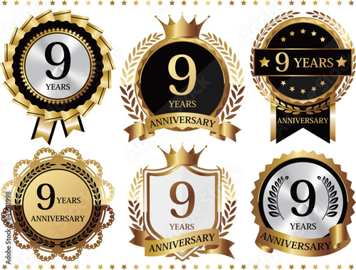 高級感のある9周年記念のエンブレムセット