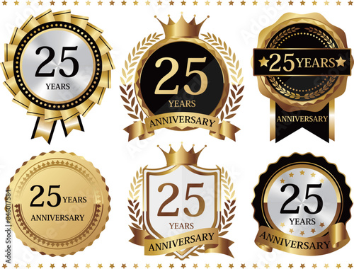 高級感のある25周年記念のエンブレムセット