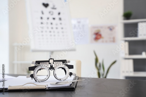 Trial frame with clipboard ...
