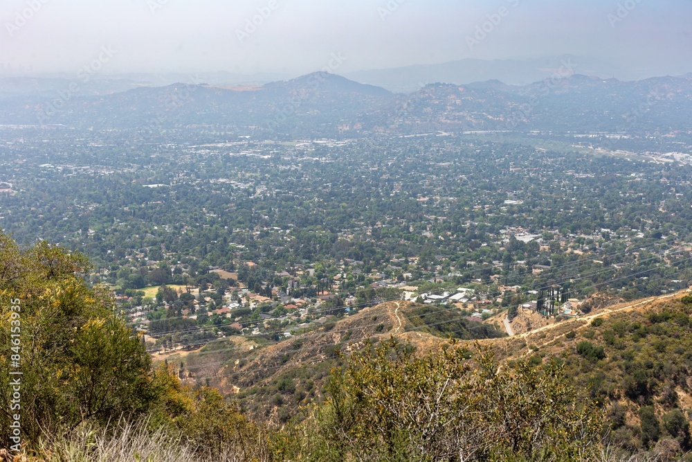 Fototapeta premium View of Pasadena from hiking trail. Los angeles, California, USA.