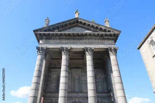 Canvas Print monument in the city of dublin